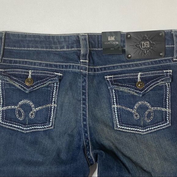 D9 District 9 | Rae Cuff Capri •NWT• - Picture 11 of 12